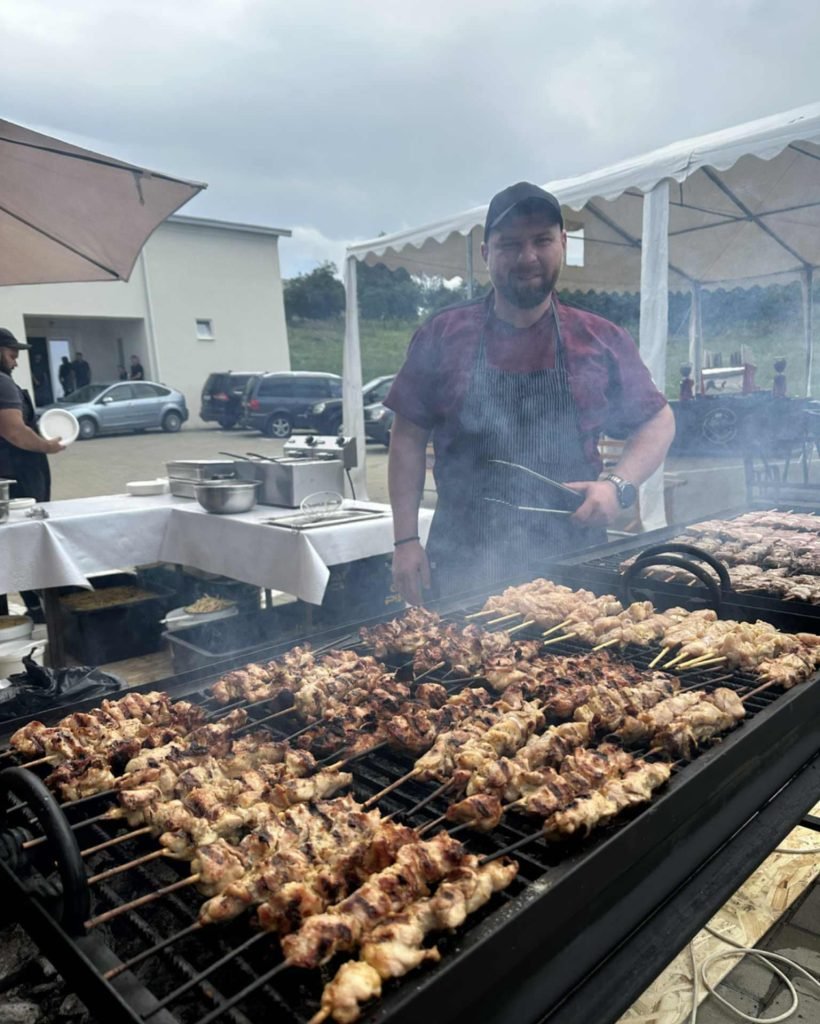 bab246a8-fdba-46a6-aadd-56ba391bfb8d